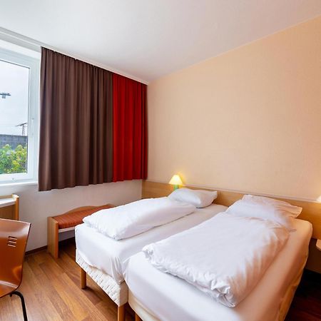 B&B Hotel Duisburg Hbf-Nord Екстер'єр фото